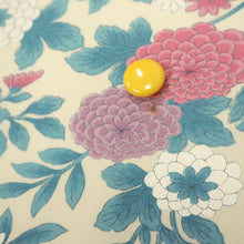 Load image into Gallery viewer, KK973A9 Silk Kimono Fabric Vintage(1950-1980) Chrysanthemum Cream white 59.8x12.6in(152x32cm)

