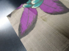 Load image into Gallery viewer, MKF#129 Silk Kimono Fabric Vintage(1920-1950) Meisen Flower Gray Purple 84.6x12.6in(215x32cm)
