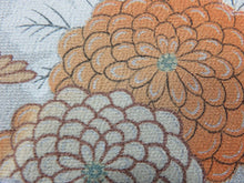 Load image into Gallery viewer, BCF#2638 Silk Tomesode Fabric Vintage(1920-1950) Chrysanthemum Light Beige 80cm (31.5in)
