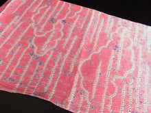 Load image into Gallery viewer, FF2607A Silk Kimono Fabric Vintage(1950-1980) Shibori Pink 43.3x12.6in(110x32cm)
