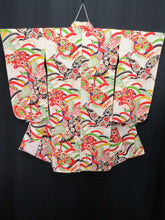 Load image into Gallery viewer, Girl&#39;s Kimono Vintage(1950-1980) White Crane Birds Silk #8122A4
