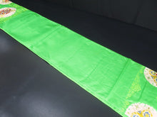 Load image into Gallery viewer, Fukuro Obi Vintage(1950-1980) Green Flower Silk BB27W2
