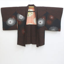 Load image into Gallery viewer, Haori Jacket Vintage(1950-1980) Black Chrysanthemum Silk #9110D3

