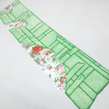 Load image into Gallery viewer, KK995B1 Silk Kimono Fabric Vintage(1950-1980) Ume Shibori Rinzu Light Green 66.9x13.4in(170x34cm)
