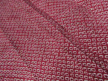 Load image into Gallery viewer, FF#2569 Silk Kimono Fabric Vintage(1950-1980) Hand-stitched Shibori Pale Red 200cm (78.7in)

