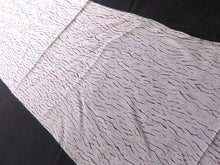Load image into Gallery viewer, BCF#2809 Silk Kimono Fabric Vintage(1950-1980) Itajime Shibori Gray 90cm (35.4in)
