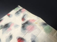 Load image into Gallery viewer, MKF#132 Silk Kimono Fabric Vintage(1920-1950) Meisen Flower White 45.7x11.8in(116x30cm)
