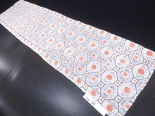 Load image into Gallery viewer, MBFd#35A Silk Kimono Fabric Vintage(1950-1980) Shibori Light Gray Purple 49.2x11.8in(125x30cm)
