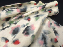 Load image into Gallery viewer, MKF#132 Silk Kimono Fabric Vintage(1920-1950) Meisen Flower White 45.7x11.8in(116x30cm)
