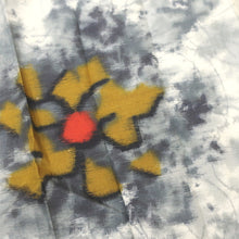 Load image into Gallery viewer, KK1090B3 Silk Kimono Fabric Vintage(1920-1950) Peony Meisen Off white 86.6x12.2in(220x31cm)
