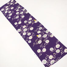 Load image into Gallery viewer, KK1173B4 Silk Kimono Fabric Vintage(1920-1950) Flower Purple 50.8x12.2in(129x31cm)
