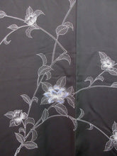 Load image into Gallery viewer, Haori Jacket Vintage(1950-1980) Black Embroidery Flower Branch Silk #7672J3
