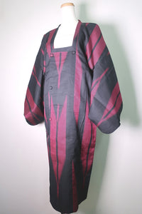Haori Jacket Vintage(1950-1980) Black Magenta Yabane Silk #8758A1