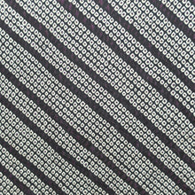 Load image into Gallery viewer, Haori Jacket Vintage(1950-1980) Black Dark Purple Full Shibori Stripes Silk #9216E2
