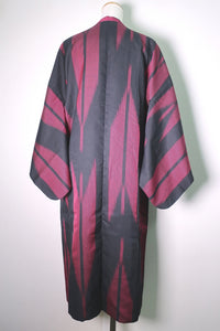 Haori Jacket Vintage(1950-1980) Black Magenta Yabane Silk #8758A1