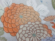 Load image into Gallery viewer, BCF#2646 Silk Tomesode Fabric Vintage(1920-1950) Chrysanthemum Beige 80cm (31.5in)
