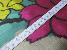 Load image into Gallery viewer, ACH#800 Silk Kimono Fabric Vintage Meisen Flower 41.3x13.4in(105x34cm)
