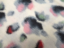 Load image into Gallery viewer, ACH#640 Silk Kimono Fabric Vintage Meisen Cream white 45.3x11.0in(115x28cm)
