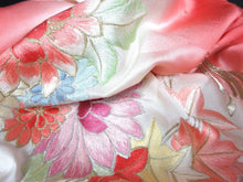 Load image into Gallery viewer, ACH#810 Silk Kimono Fabric Vintage Furisode Embroidery 39.4x13.4in(100x34cm)
