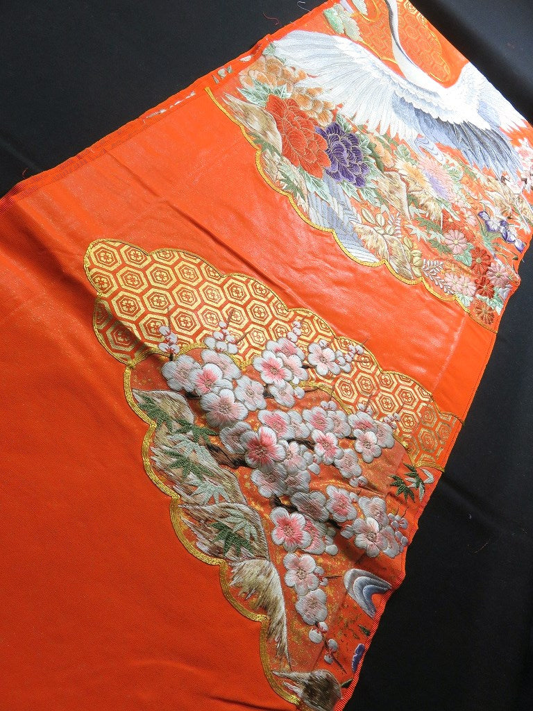 BCF#2853 Silk Kimono Fabric Vintage(1950-1980) Embroidery Crane Birds Vermillion 170cm (66.9in)