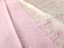 Load image into Gallery viewer, MKF#256 Silk Kimono Fabric Vintage(1950-1980) Shibori Pale Pink 76.8x13.4in(195x34cm)
