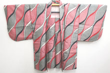 Load image into Gallery viewer, Haori Jacket Vintage(1920-1950) Red Black Gray Tatewaku Meisen Silk #8759A1
