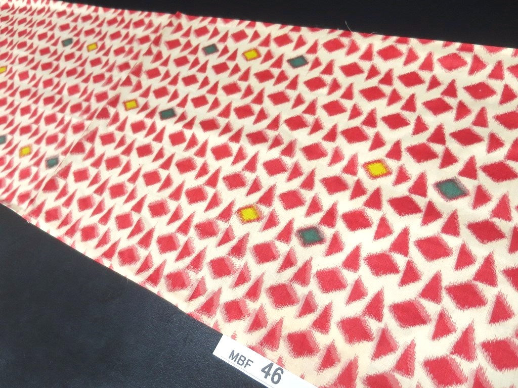 MBFd#46A Silk Kimono Fabric Vintage(1920-1950) Meisen Cream white Red 43.3x12.6in(110x32cm)