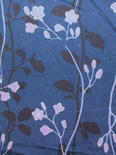 Load image into Gallery viewer, Haori Jacket Vintage(1920-1950) Midnight Blue Flower #132
