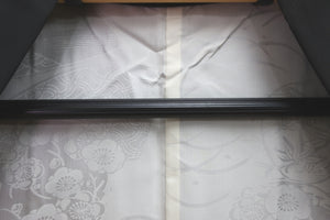 Haori Jacket Vintage(1950-1980) Black Plum blossom Branch Silk #8369D1