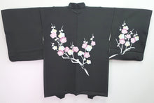 Load image into Gallery viewer, Haori Jacket Vintage(1950-1980) Black Plum blossom Branch Silk #8369D1
