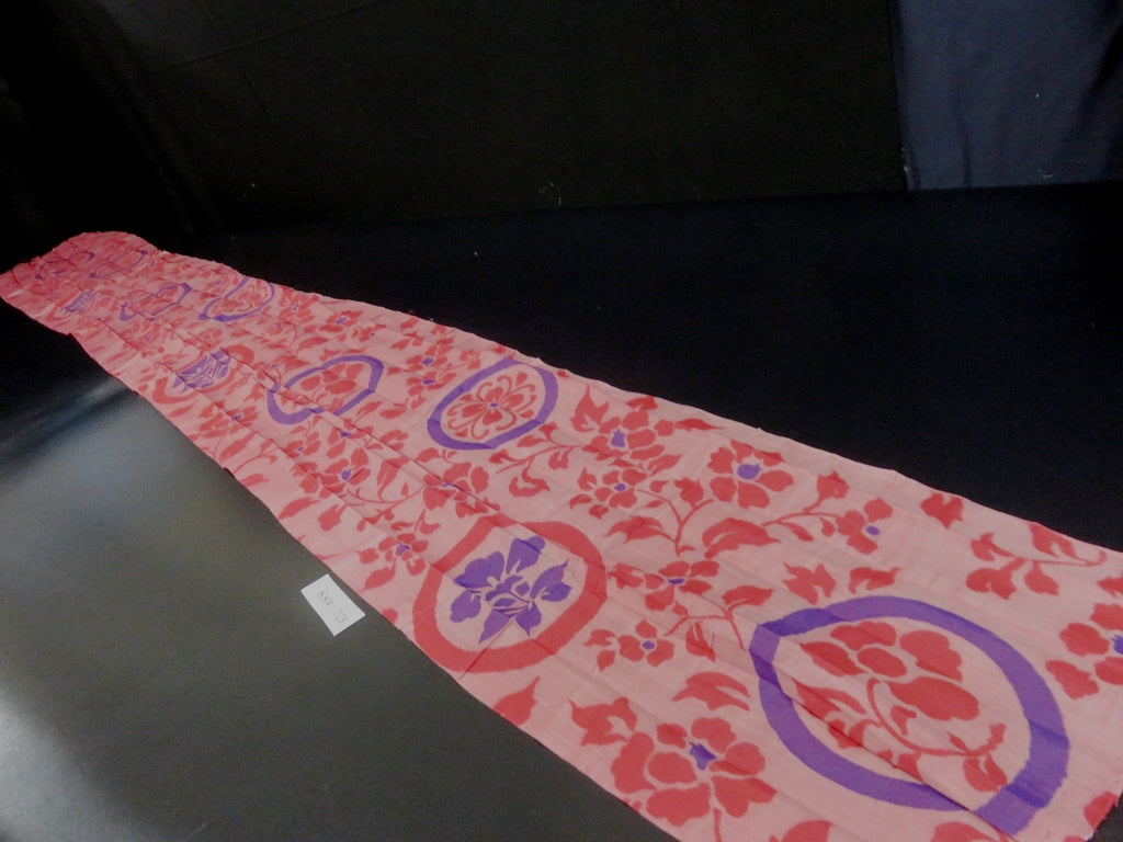 KK729A6 Silk Kimono Fabric Vintage(1920-1950) Meisen Peal Pink 82.7x11.8in(210x30cm)