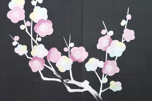 Haori Jacket Vintage(1950-1980) Black Plum blossom Branch Silk #8369D1