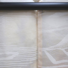 Load image into Gallery viewer, Haori Jacket Vintage(1950-1980) White Flower Silk #9078D2
