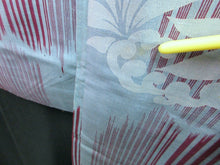 Load image into Gallery viewer, Haori Jacket Vintage(1920-1950) Light Blueish Gray Wine red Black Leaf Long Silk #7618H4
