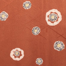 Load image into Gallery viewer, Haori Jacket Vintage(1920-1950) Light Brown Flower Rinzu Silk #9079D2
