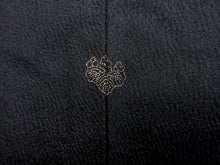Load image into Gallery viewer, Haori Jacket Vintage(1950-1980) Black Peony Tachibana Urushi Silk #8003N1
