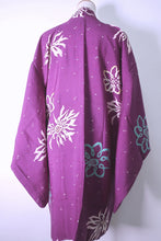 Load image into Gallery viewer, Haori Jacket Vintage(1920-1950) Purple Chrysanthemum Silk #8810A4
