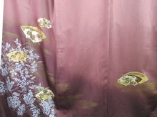 Load image into Gallery viewer, Kimono Pale Brown Gradation Gradation Sayagata Tall Silk #8256B5
