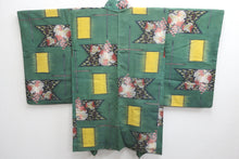 Load image into Gallery viewer, Haori Jacket Vintage(1920-1950) Green Leaf Grape Silk #8639H3
