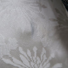 Load image into Gallery viewer, Haori Jacket Vintage(1950-1980) Black Plum blossom Chrysanthemum Silk #9576H3

