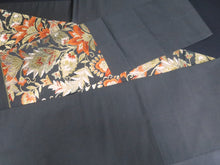 Load image into Gallery viewer, Fukuro Obi Vintage(1950-1980) Black Gold Flower Silk BB62W4
