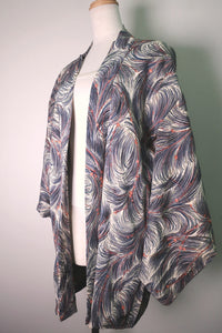 Haori Jacket Vintage(1950-1980) Cream white Gray Plum blossom Branch Silk #8564G1