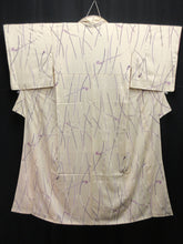 Load image into Gallery viewer, Kimono Cream white Himo Komon Silk #7966M4
