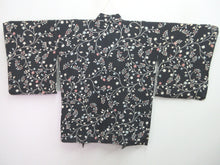 Load image into Gallery viewer, Haori Jacket Vintage(1950-1980) Black Flower Silk #8263C1
