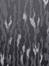 Load image into Gallery viewer, Haori Jacket Vintage(1950-1980) Black Silver Mokume Grain Silk #8185B2
