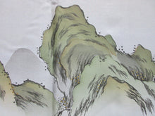 Load image into Gallery viewer, Men&#39;s Haori Vintage(1950-1980) Brown Black Tsumugi Scenery Silk #7880L5

