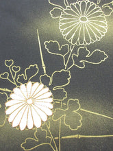 Load image into Gallery viewer, Haori Jacket Vintage(1950-1980) Black Gold Chrysanthemum Silk #7601H4
