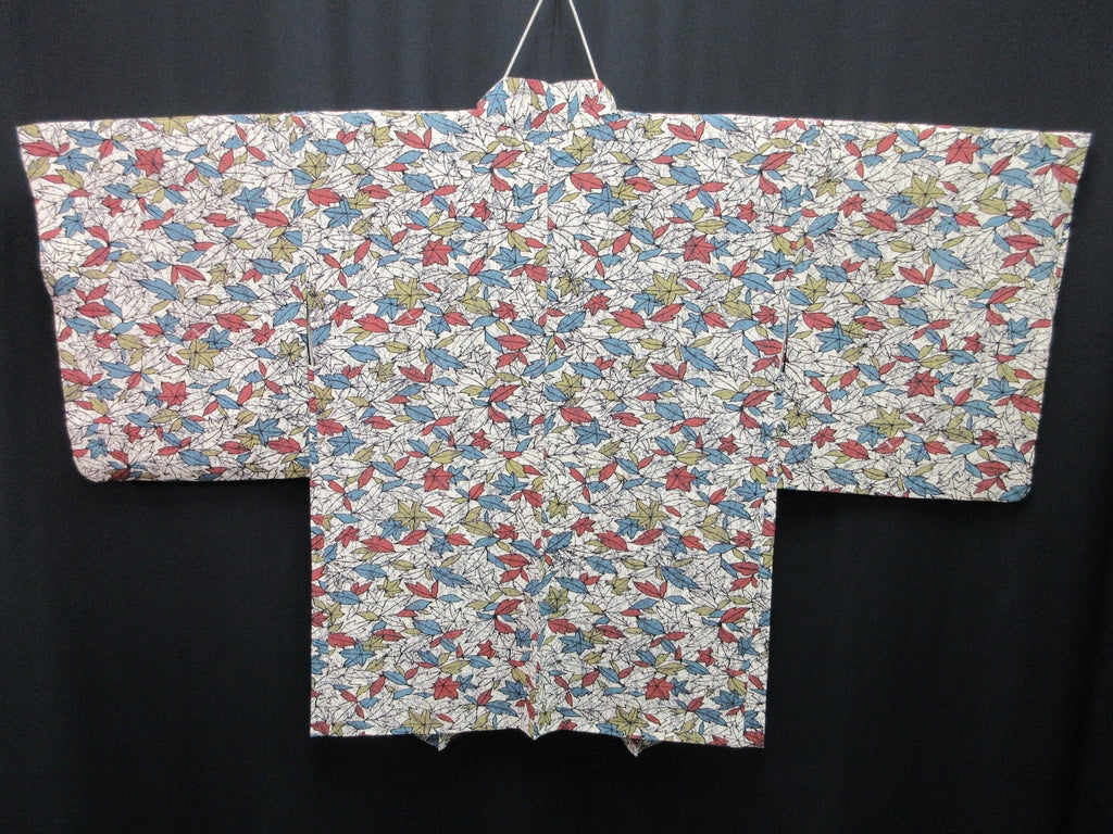 Haori Jacket Vintage(1950-1980) White Leaf Maple Leaf Silk #7633H5