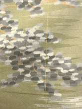 Load image into Gallery viewer, Haori Jacket Vintage(1920-1950) Khaki Tree Meisen Silk #8269C1
