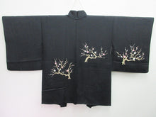 Load image into Gallery viewer, Haori Jacket Vintage(1950-1980) Black Plum blossom Branch Silk #8073A1

